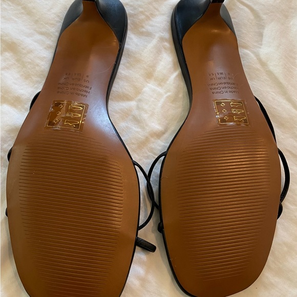 Who What Wear black leather strappy sandals, size 8 - Picture 5 of 6